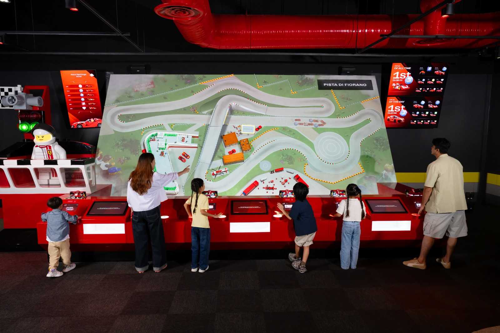 legoland Ferrari Build & Race